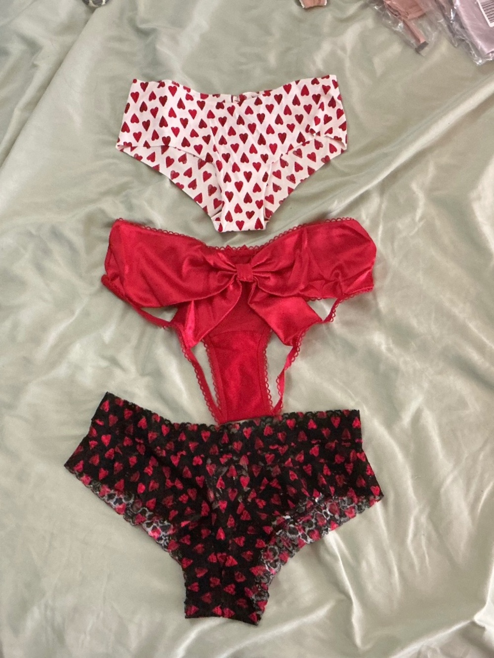 Victoria’s Secret lot of 3 Valentine’s panties